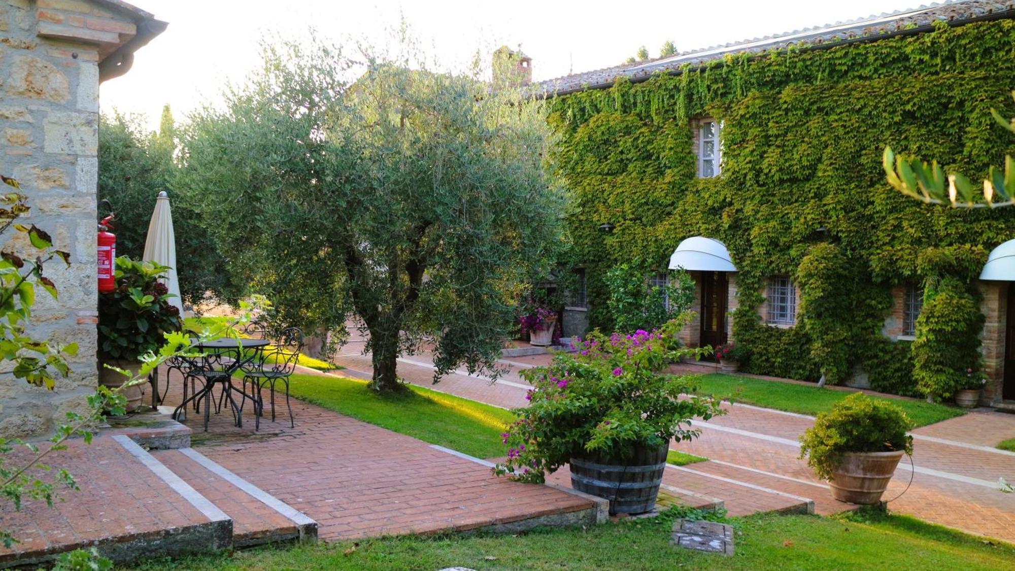 Agriturismo La Sovana Sarteano Dış mekan fotoğraf